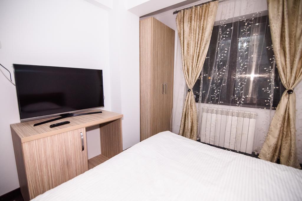 Vila Naty Hotel Năvodari Eksteriør billede